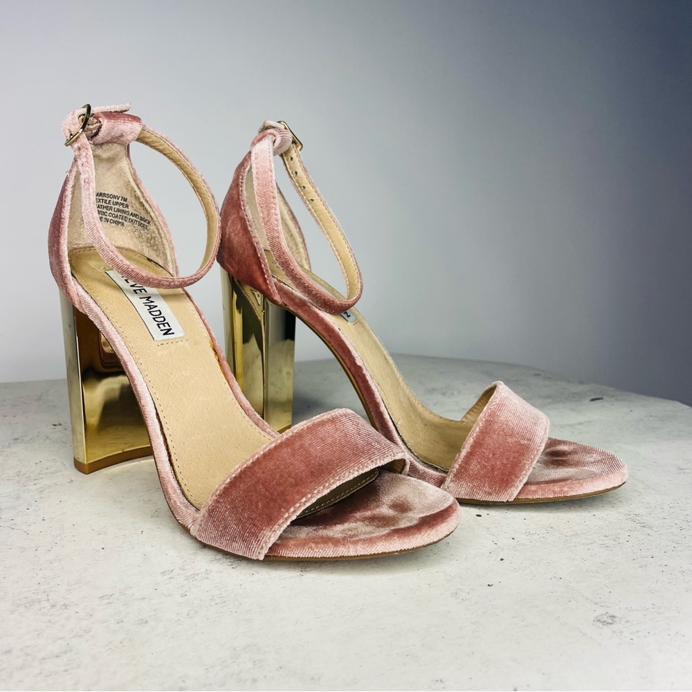 STEVE MADDEN VELVET HEELS